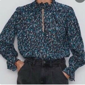 ZARA Blue Ditsy Floral Ruffle Blouse Size Extra Small